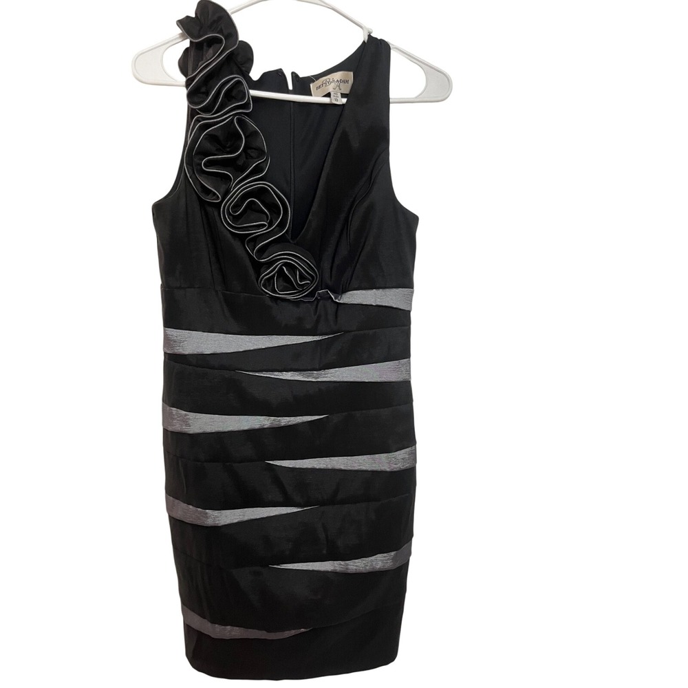Betsy & Adam Black Sleeveless Cocktail Dress Ruffle Detail Size 10